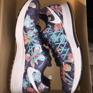 Women's Nike Zoom Pegasus 32 shoe